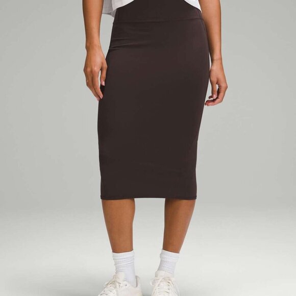 NWT Lululemon Nulu Slim-Fit High-Rise Skirt Espresso SIZE 4 Seamlessly - Picture 7 of 7